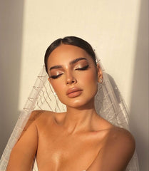 THE ESSENTIAL BRIDAL MAKEUP EXPERIENCE (TRIAL INCLUDED)